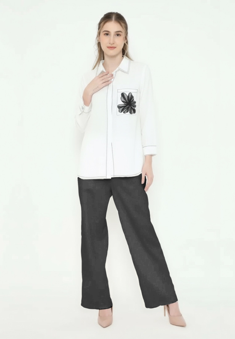 Viona Plain Shirt White With Flowers In Pocket By Brilliant Girl