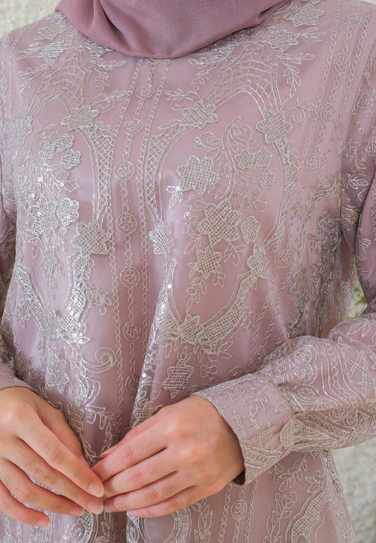 Lunara Long Sleeved Tunic with Brocade | Purple