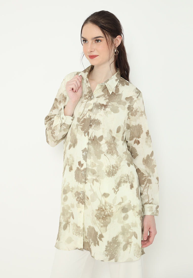 Casual Floral Shirt With Long Sleeve In Cream By Brilliant Girl