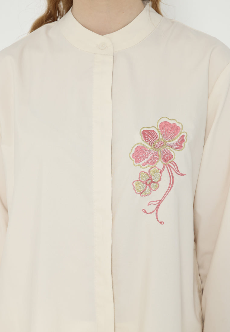 Clara Embroidered Floral Shirt | Cream
