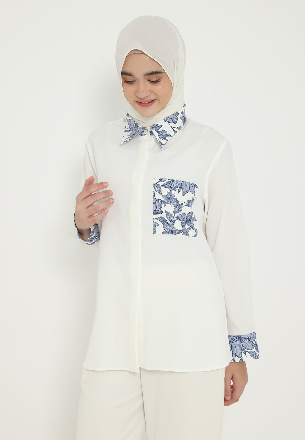 Nimas Floral Accent Shirt In Broken | White
