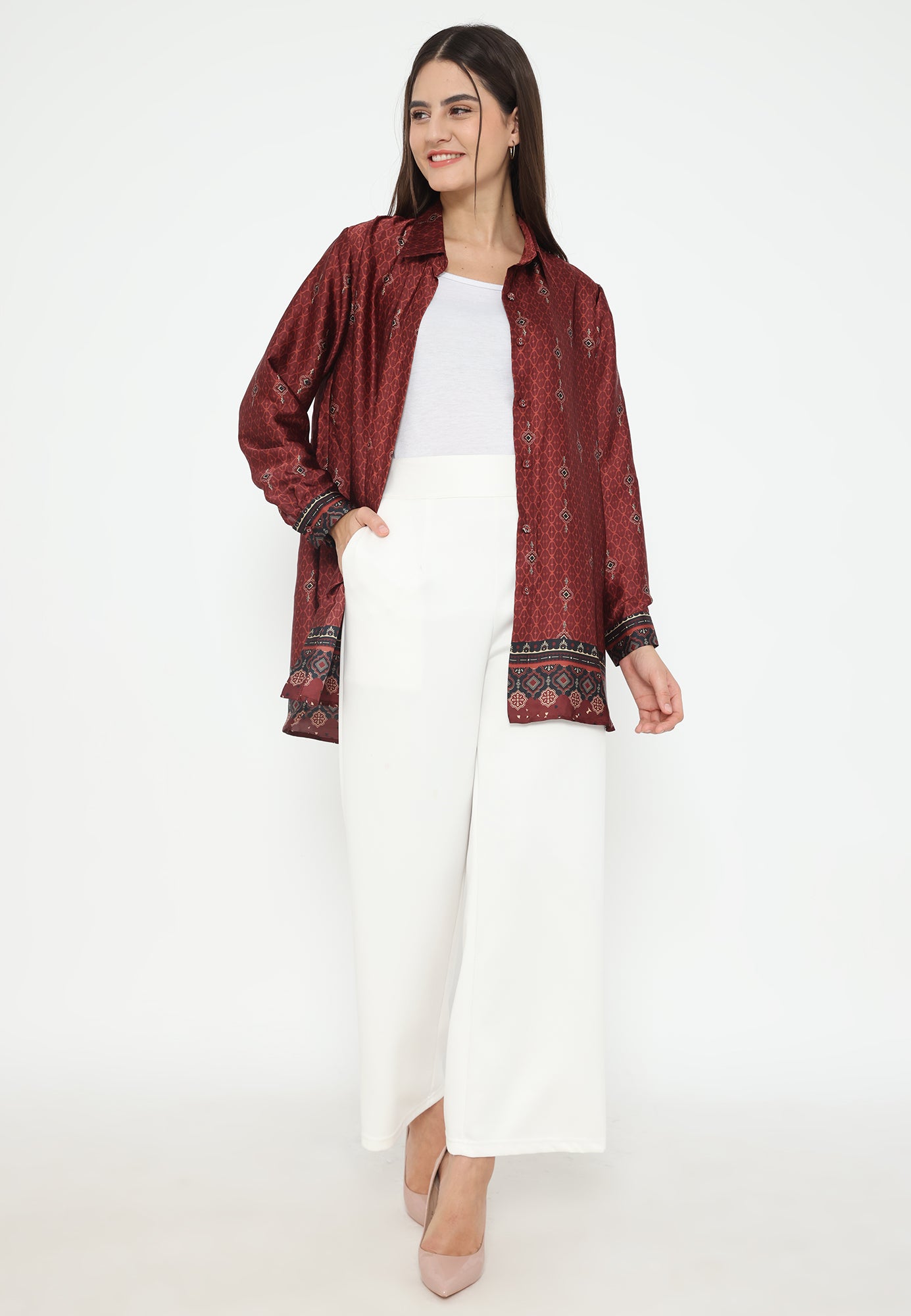 Elize Patterns Tops | Maroon