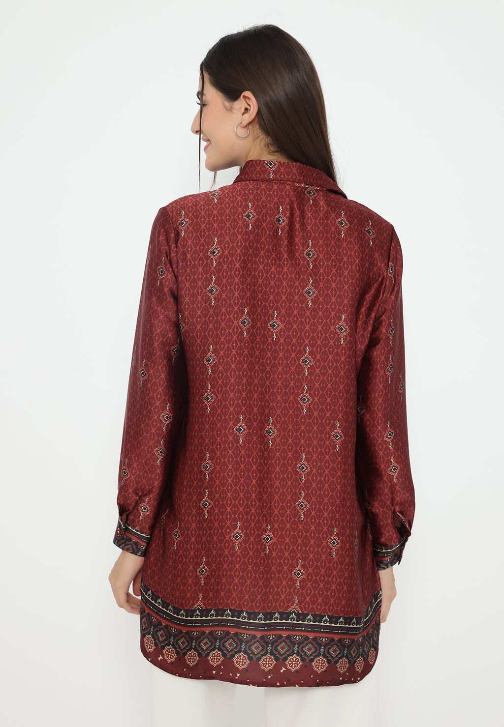 Elize Patterns Tops | Maroon