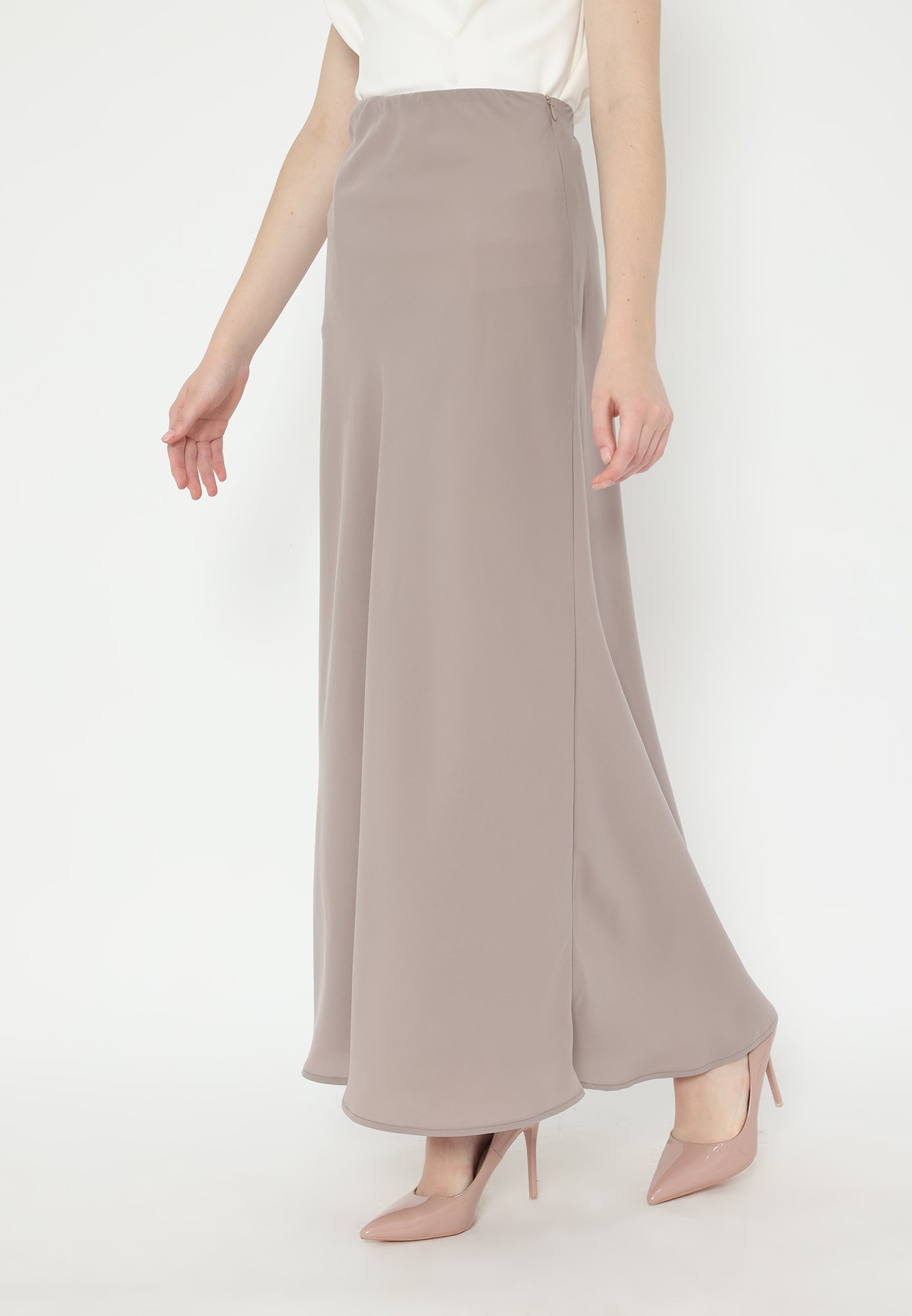 Helio Long Skirt | Brown
