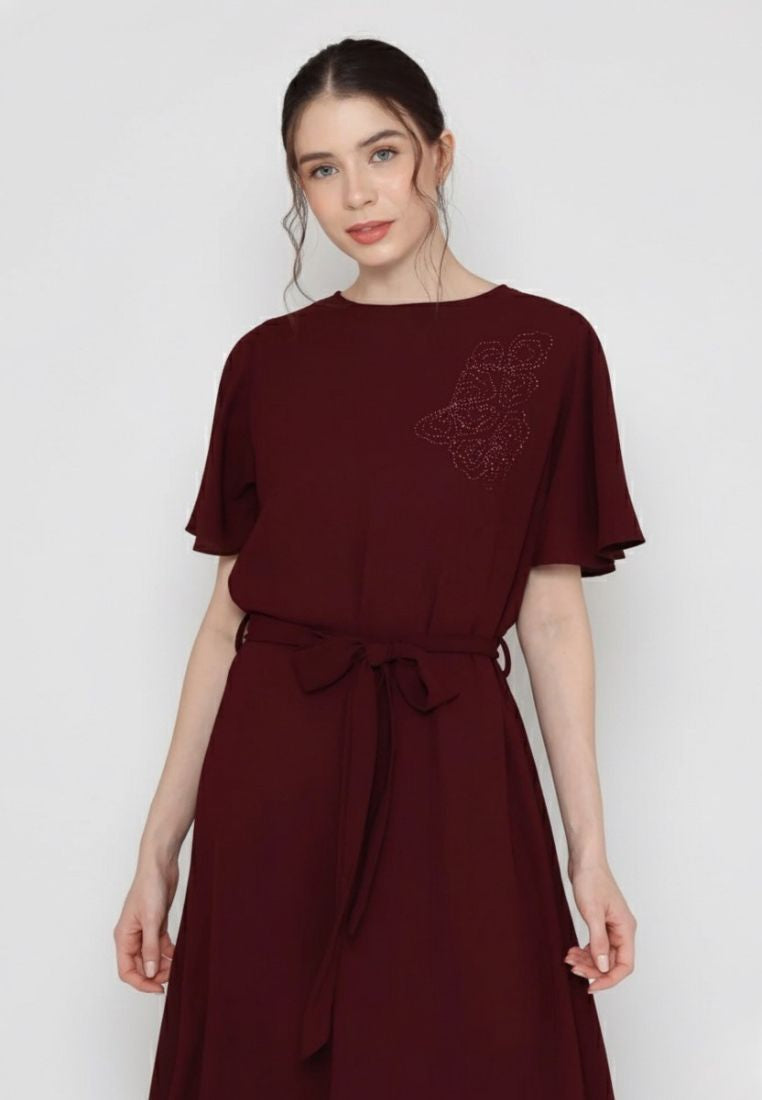 Sienna Long Dress With Pearl Detail | Maroon