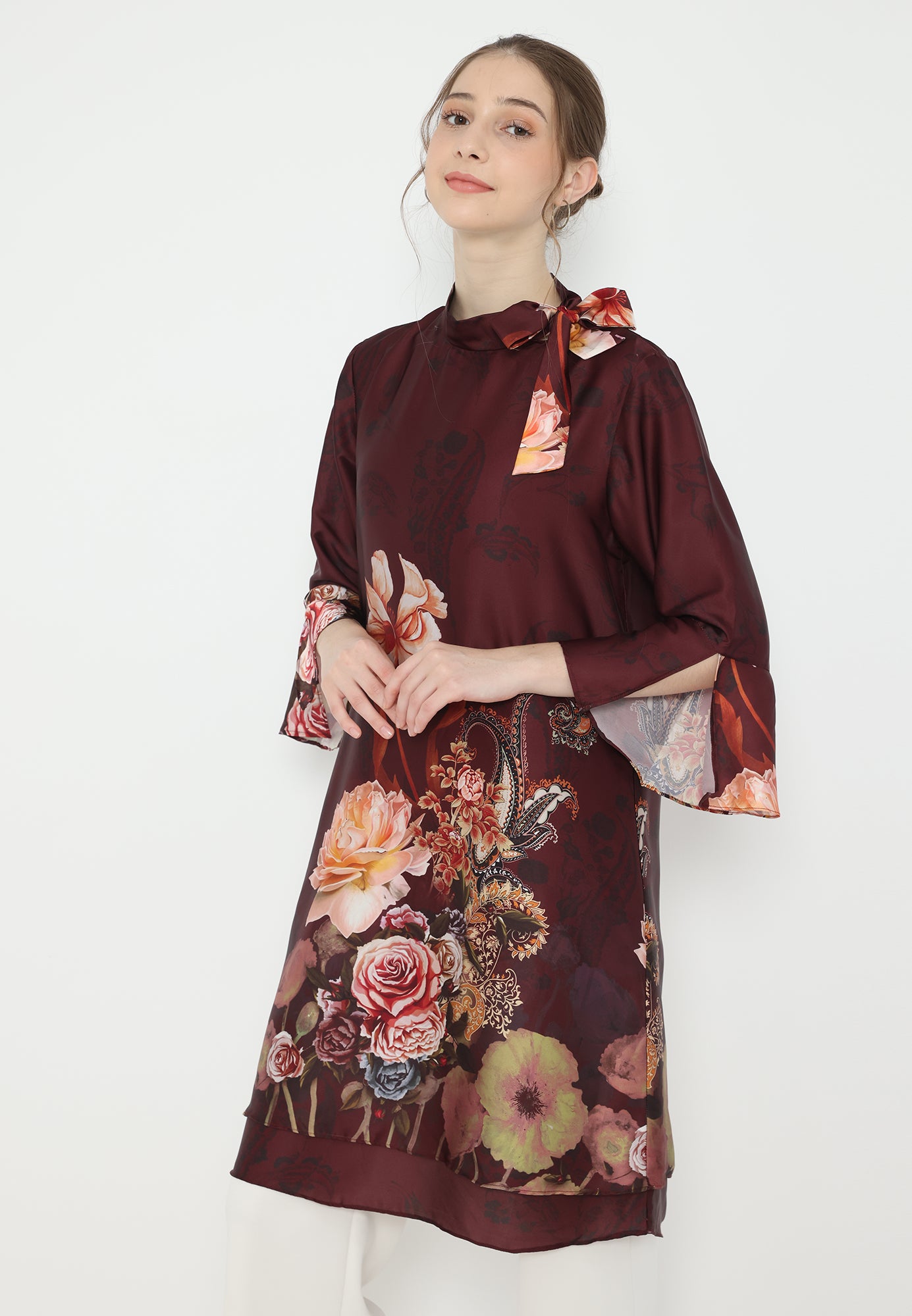 Geraldine Floral Midi Dress With Tape Detail | Maroon