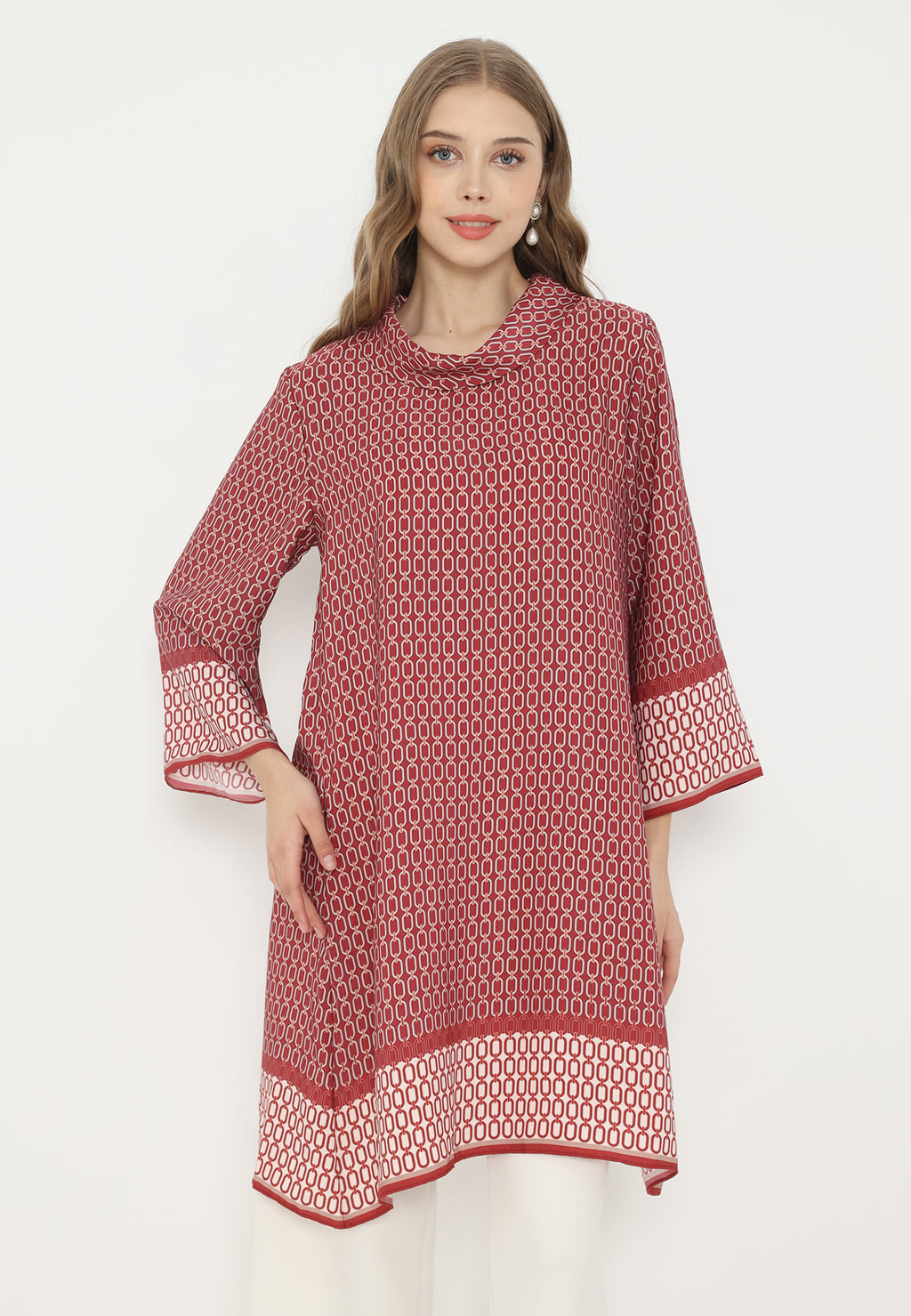 Hilda Midi Dress Chain Pattern With Draffery Neck | Red