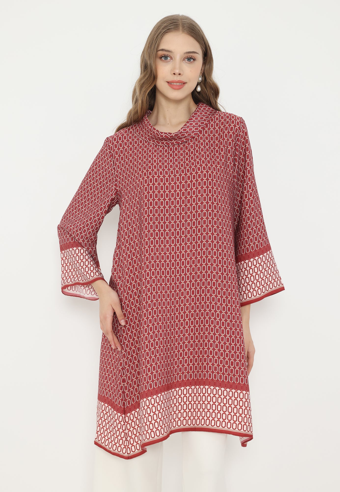 Hilda Midi Dress Chain Pattern With Draffery Neck | Red