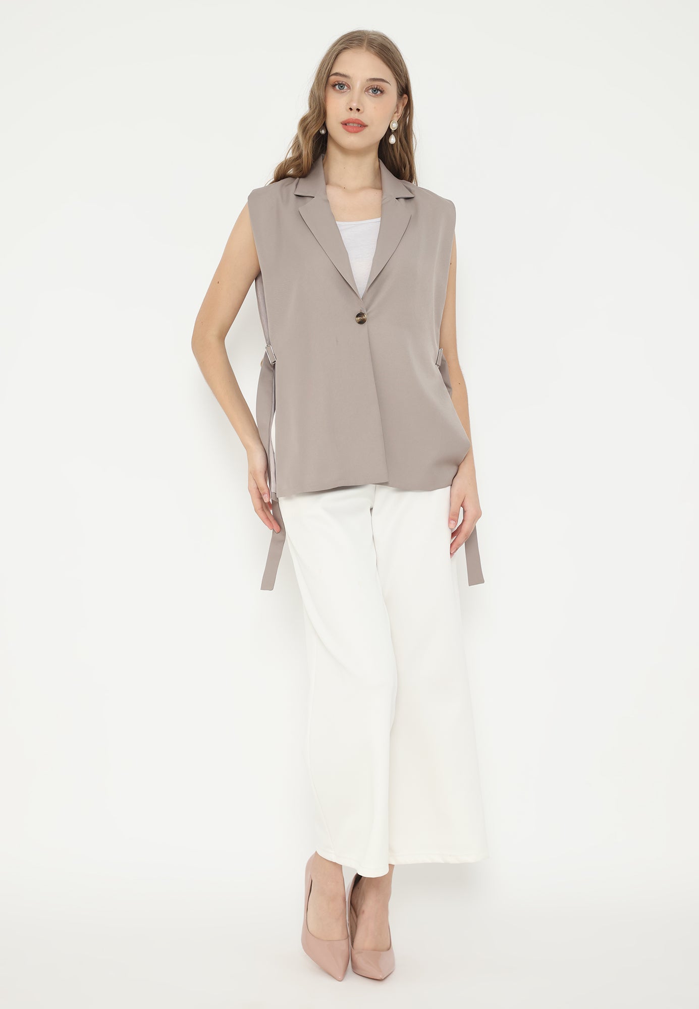 Novelle Tops Vest With Strape | Mocca