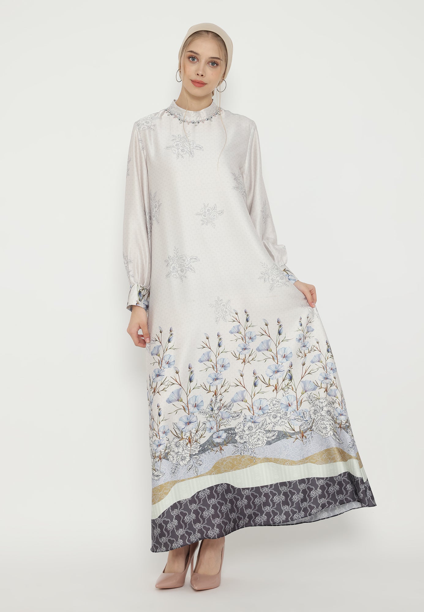 Zuhaira Silk Long Dress Muslim | White