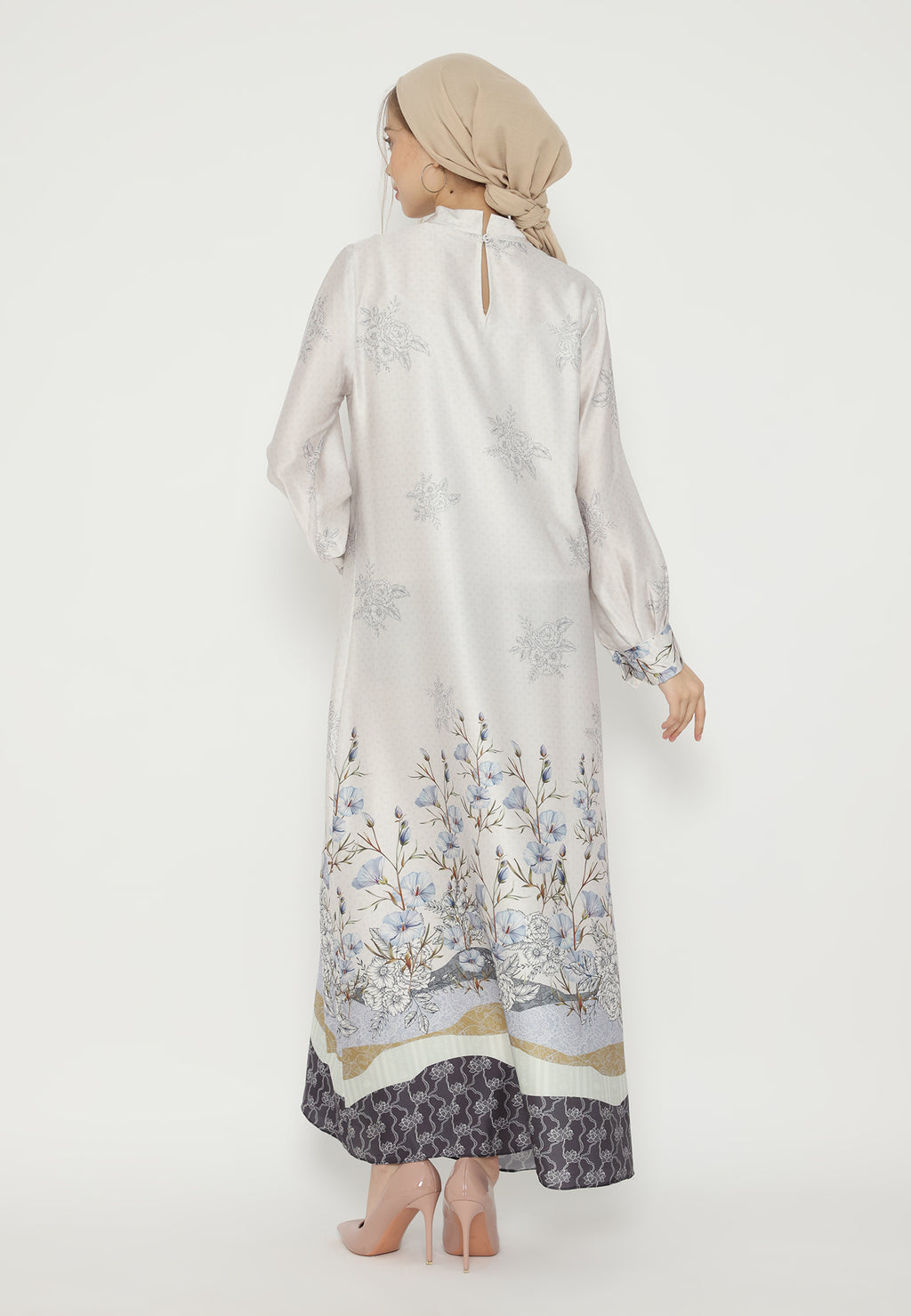 Zuhaira Silk Long Dress Muslim | White