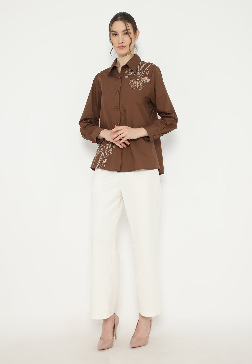 Julia Flower Embroidery Shirt | Brown