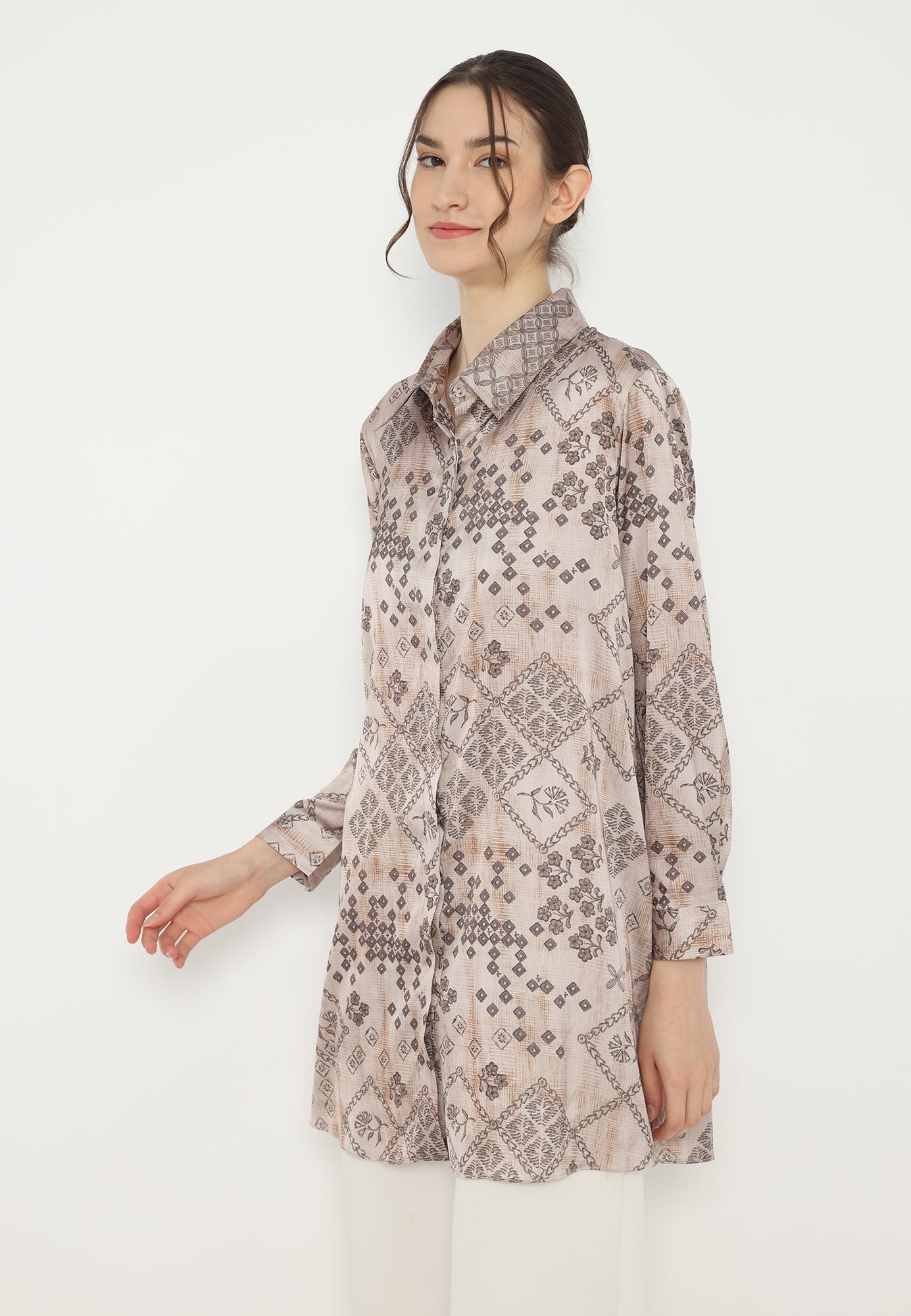 Justina Pattern Long Sleeve Shirt | Brown