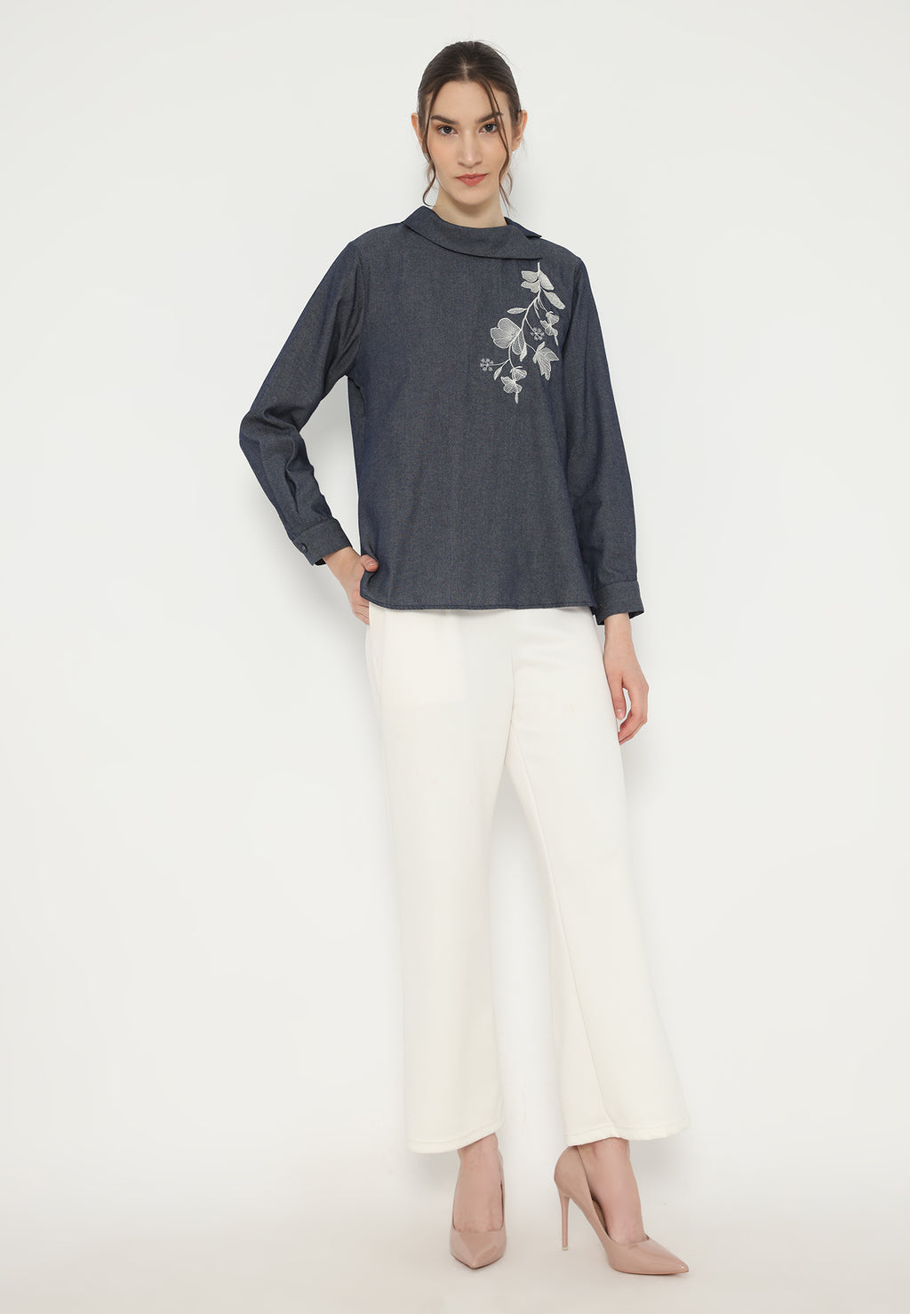 Avril Denim Blouse With Embroidery In Denim | Navy