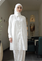 Alma One Set Tunic With Detail Payet In White By Brilliant Girl