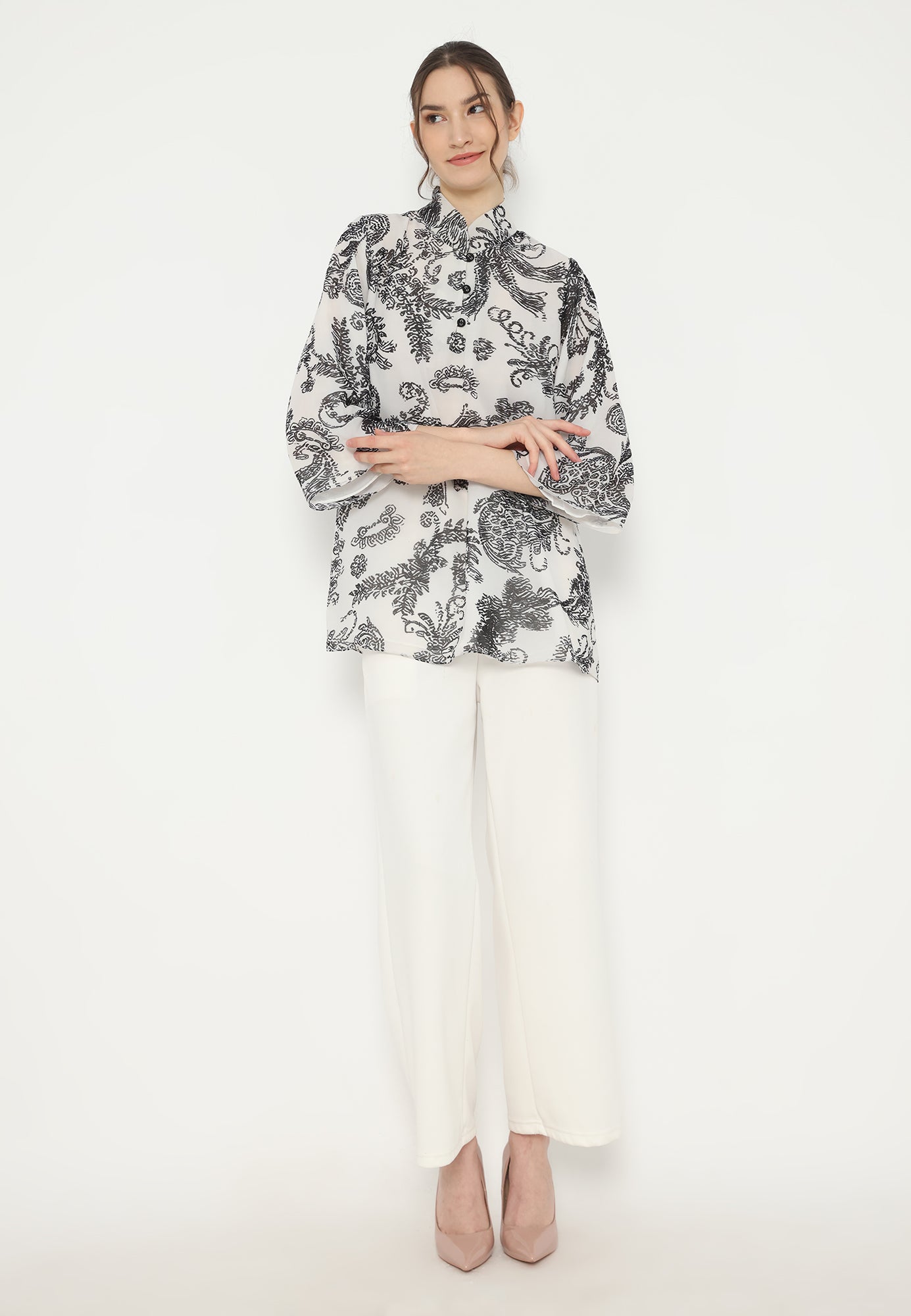 Elvara Tops Sanghai With leaf Print | White