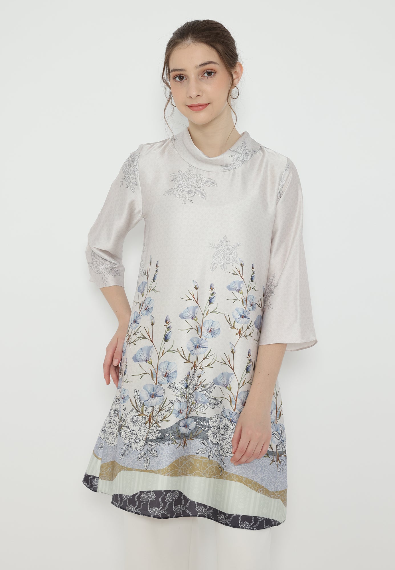 Velora Tunic With Draffery Neck | Grey