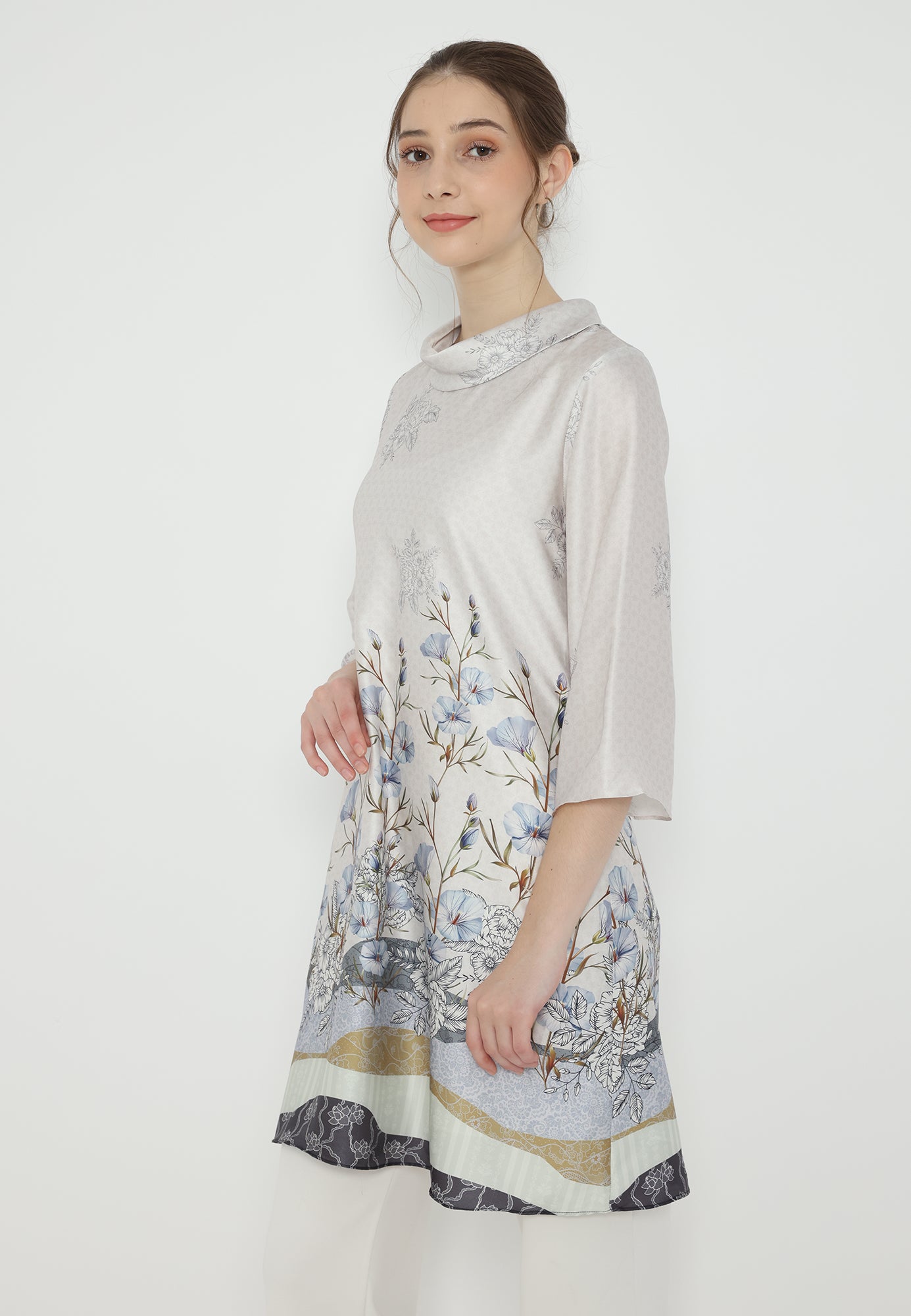 Velora Tunic With Draffery Neck | Grey