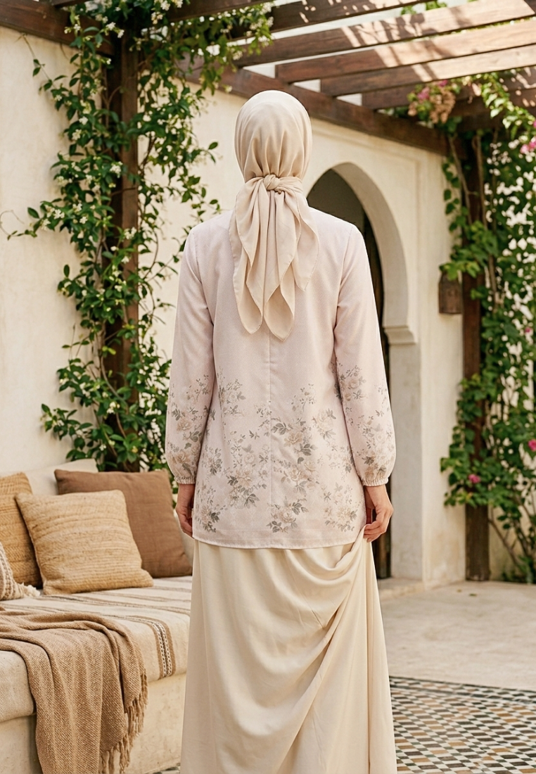 Serelia Blouse Sifon With V neck | Cream