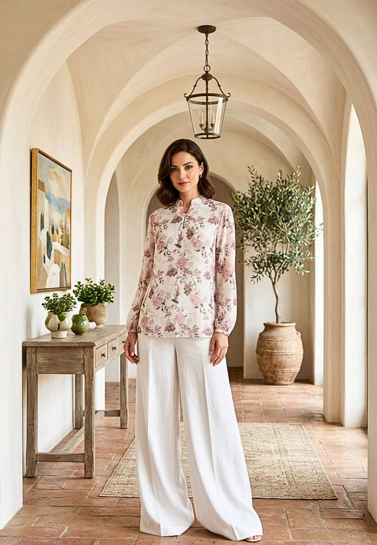 Cassy Floral Blouse V Neck | Broken White