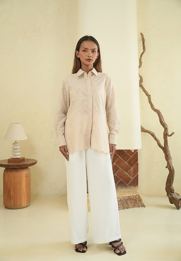 Riby Shirt Cutbol With Long Sleeve Cream By Brilliant Girl
