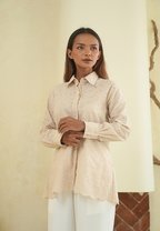 Riby Shirt Cutbol With Long Sleeve Cream By Brilliant Girl