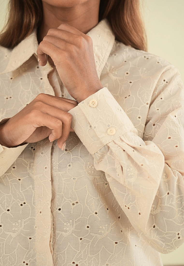 Riby Shirt Cutbol With Long Sleeve Cream By Brilliant Girl