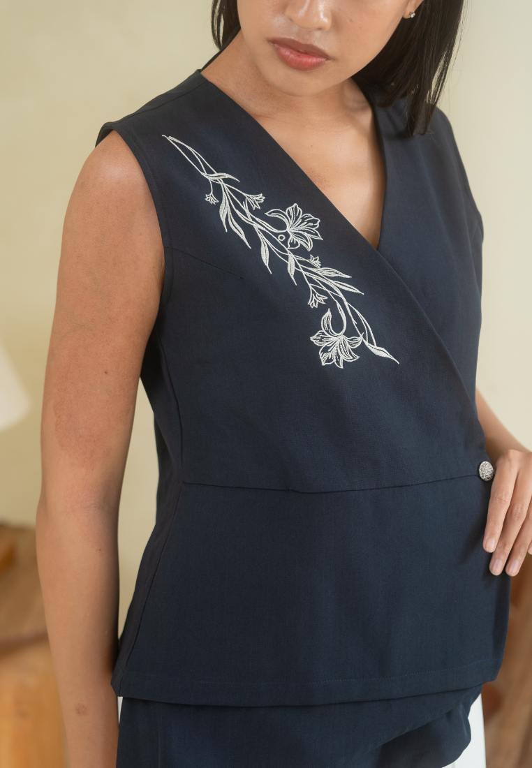 Evelyn Vest With Embroidery | Navy