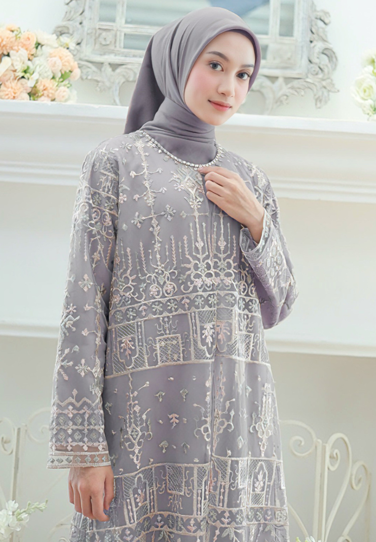 Moenet Flower with Pearl Detail Muslin Long Dress | Purple