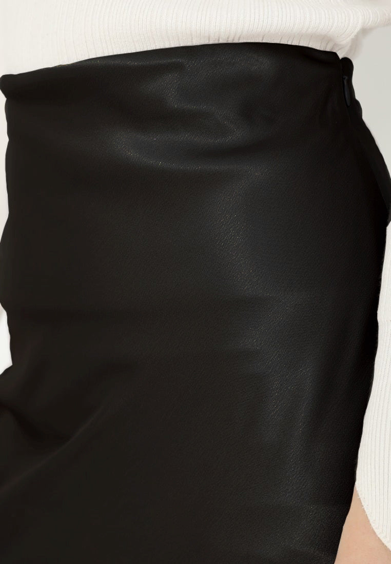 Solis Satin Long Skirt | Black