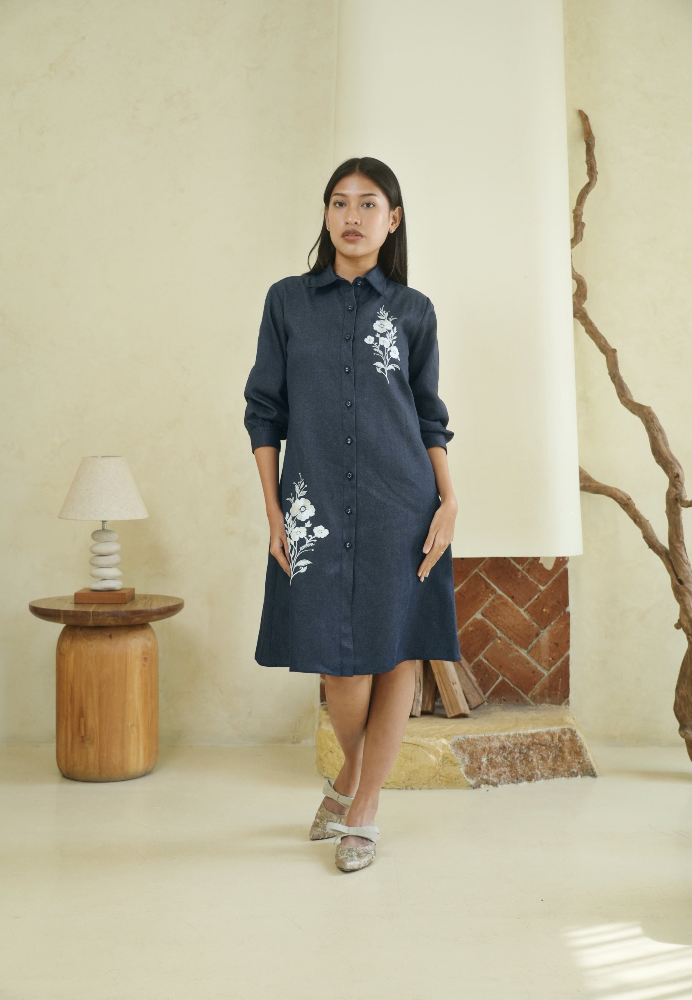 Evolve Midi Dress Denim With Embroidery | Navy