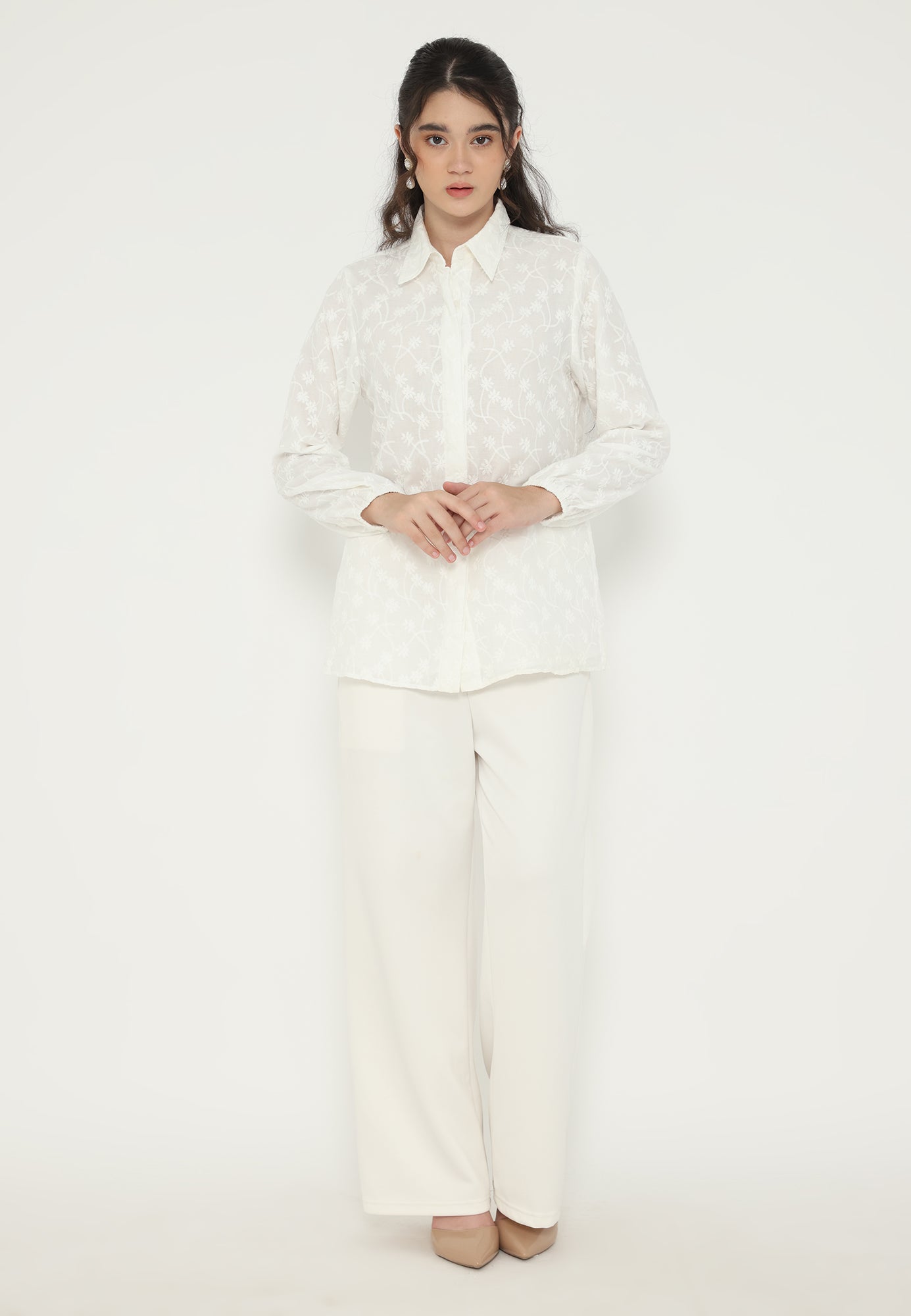 Daisy Embroidered Shirt | White