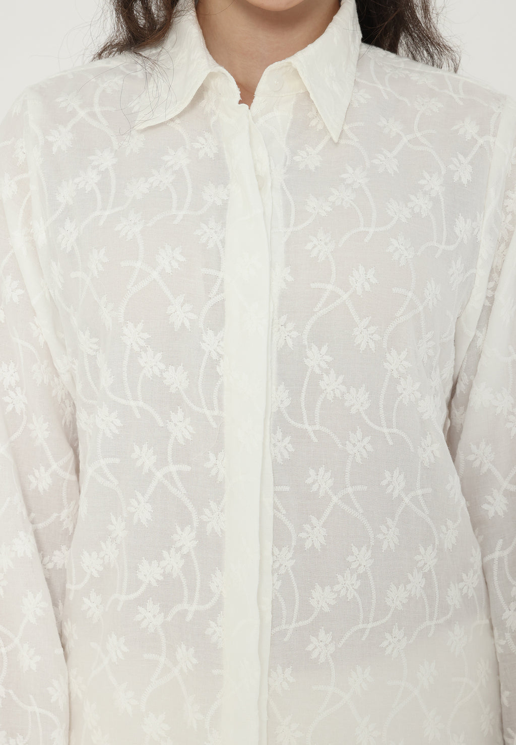 Daisy Embroidered Shirt | White