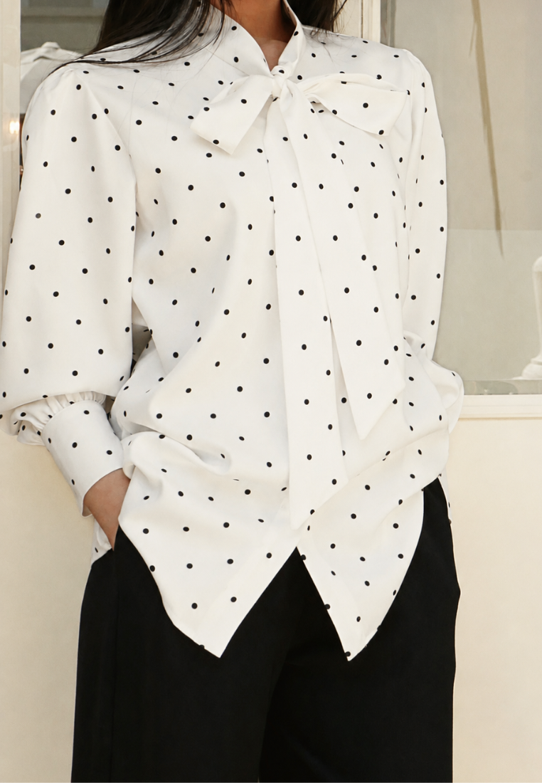 Clarisse Polka Blouse | Black And White