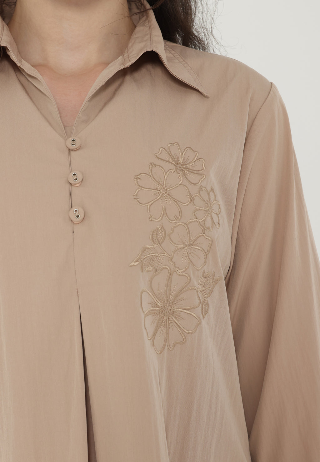 Fanny V-Neck Blouse | Brown