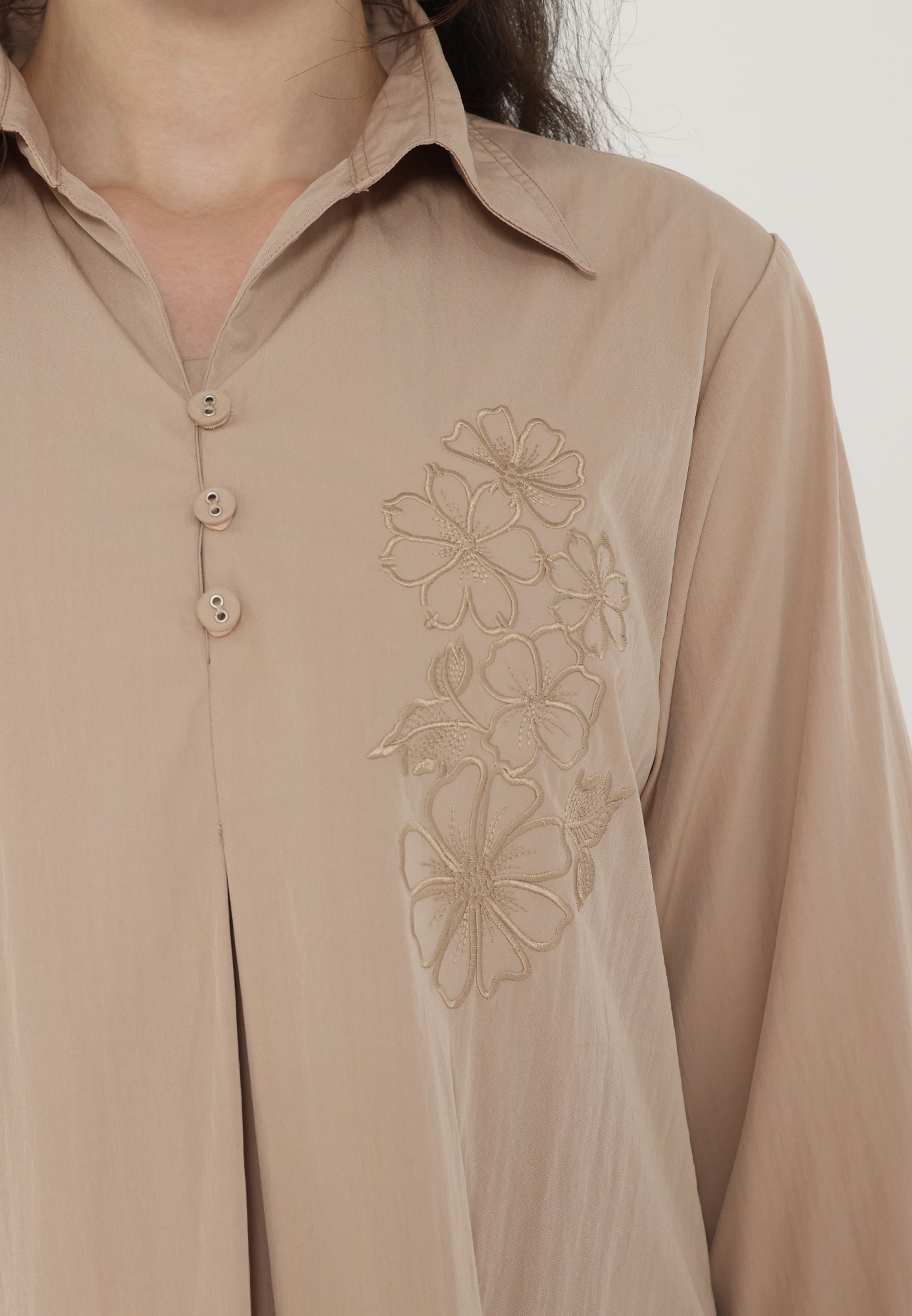 Fanny V-Neck Blouse | Brown