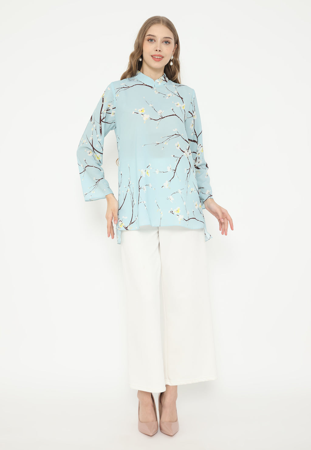 Amoura Tops With Sanghai Neck | Blue