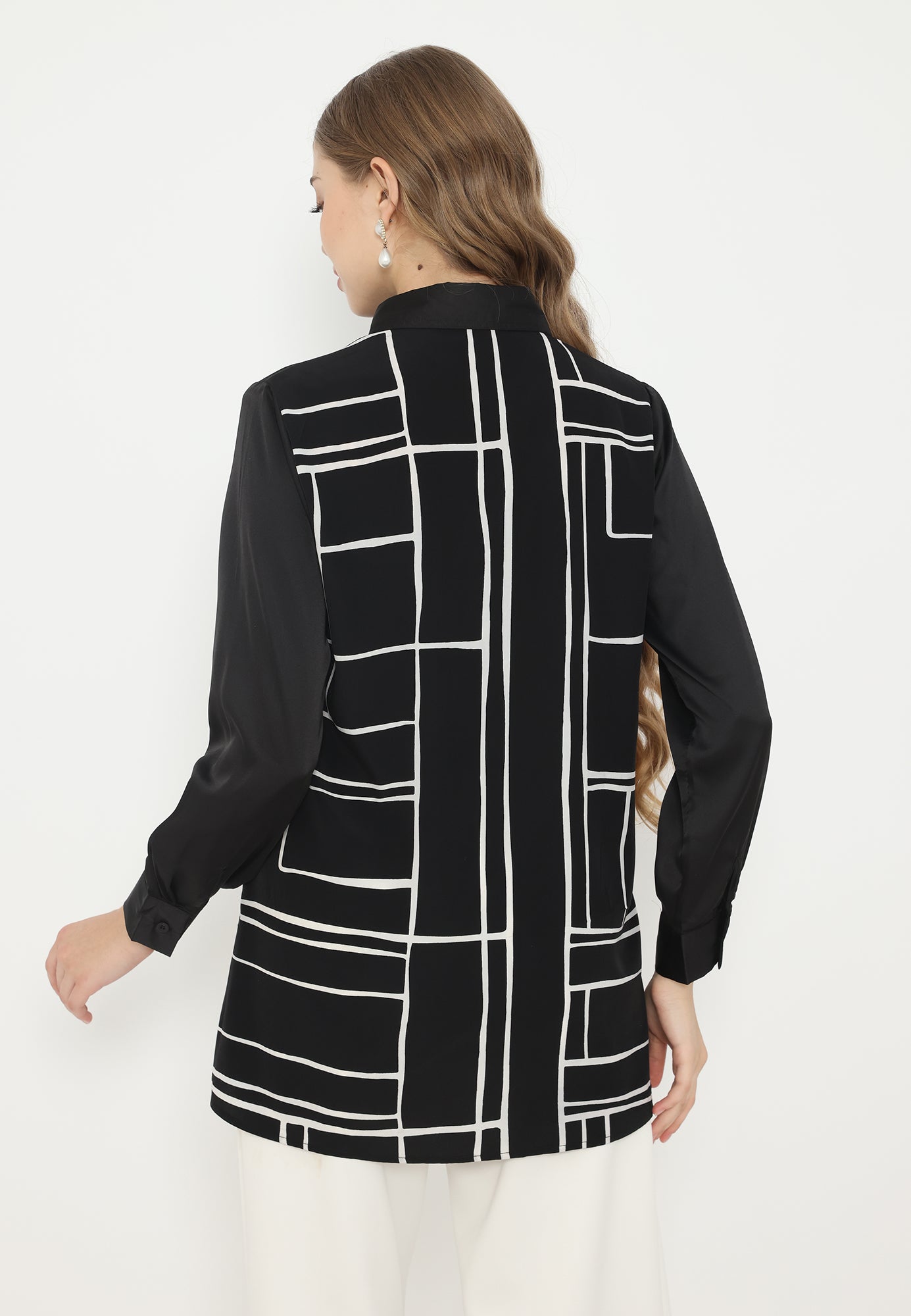 Ordea Abstract Lines Shirt | Black